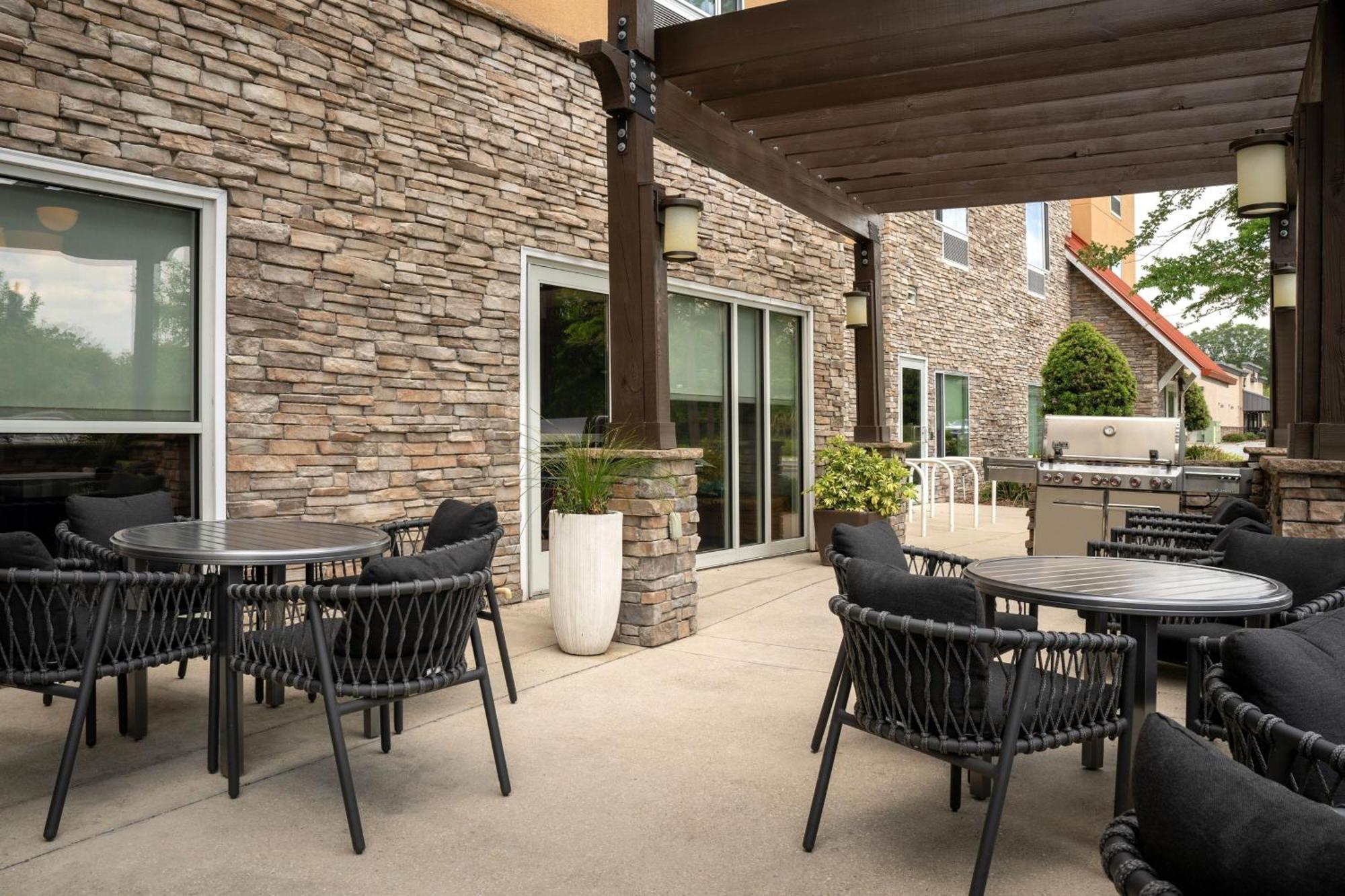 Towneplace Suites By Marriott Gainesville Northwest Eksteriør billede